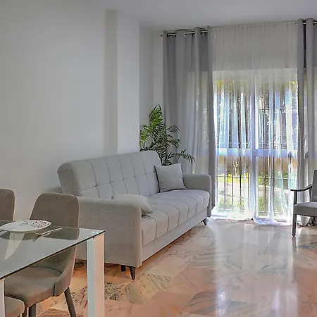 Precioso Piso Residencial Apartment Seville Exterior photo